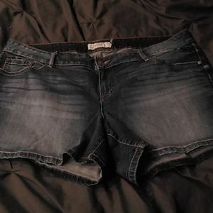Pluse size Jean shorts